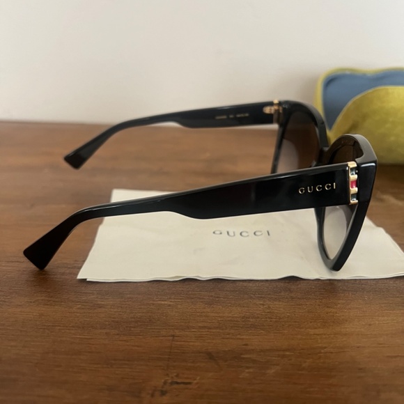 Gucci Sunglasses GG0495S - Picture 4 of 12